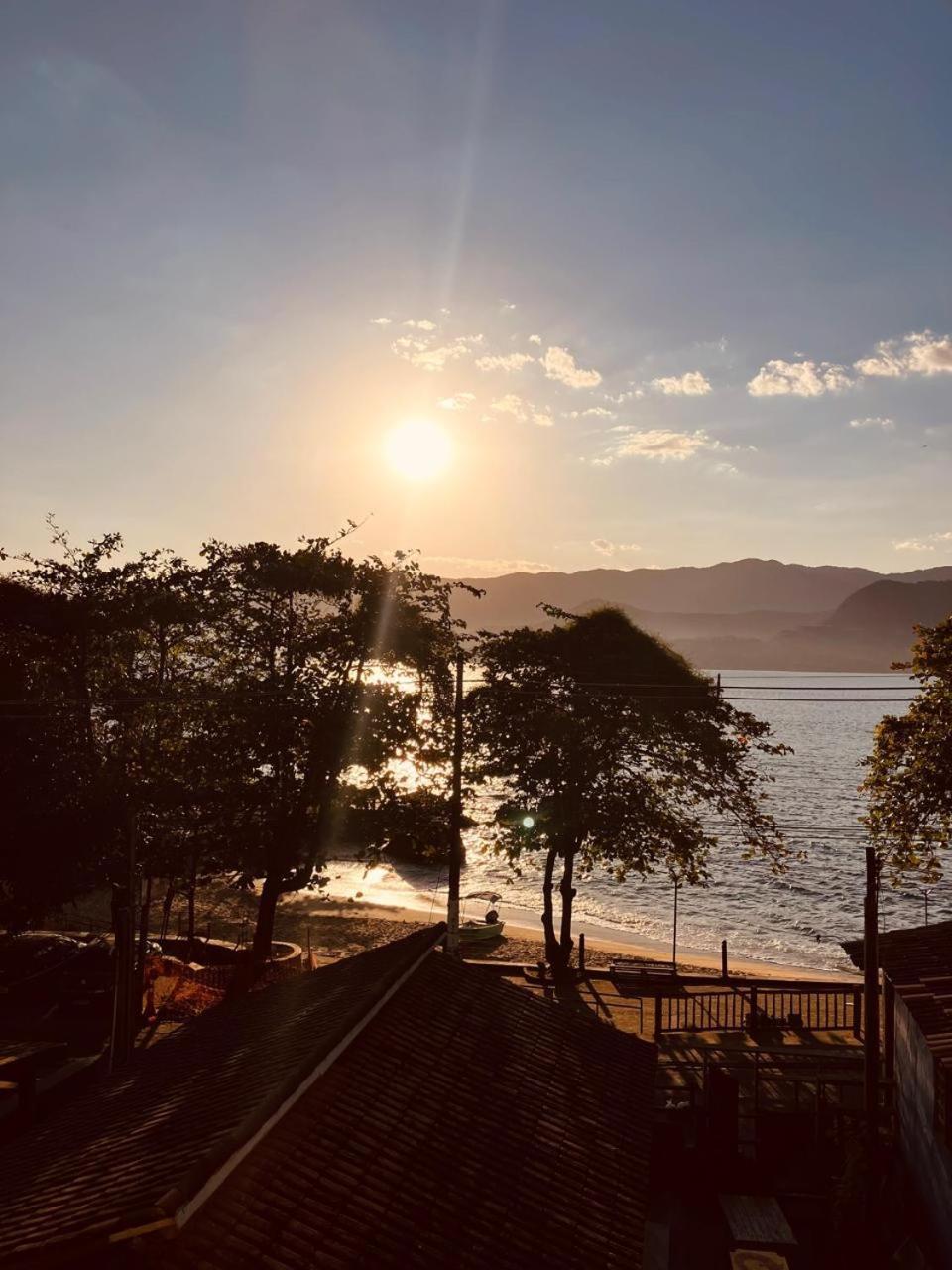 Yellow House Beira Mar Portinho Villa Ilhabela Buitenkant foto